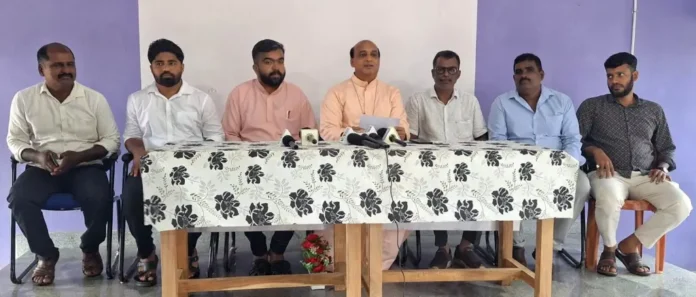 Nelyadi Bethany institution Dr Varghese Kaipanadka press meet NH 75 U turn foot over bridge demand