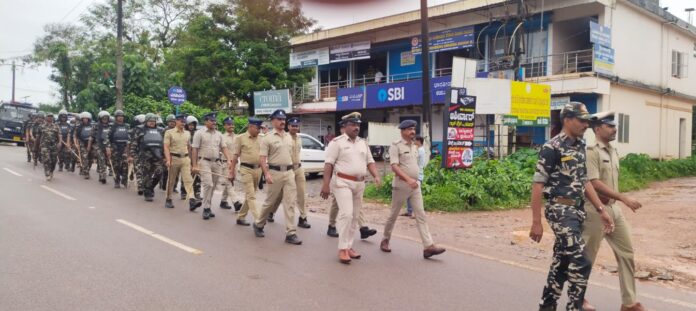 Kadaba Police and Anti Communal Force conduct route march in Kadaba Town ahead of upcoming festivals