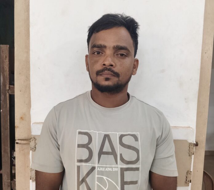 Mangaluru Rural and Uppinangady Police arrest High Court warrant convict Mohammed Mustafa at Nekkiladi Puttur